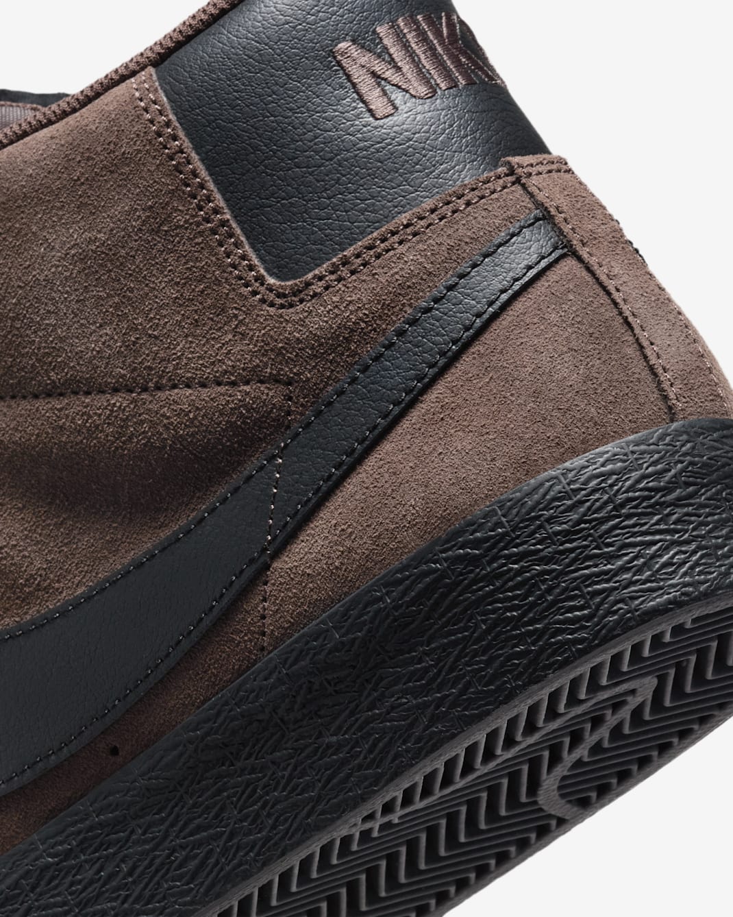 Nike SB Zoom Blazer Mid