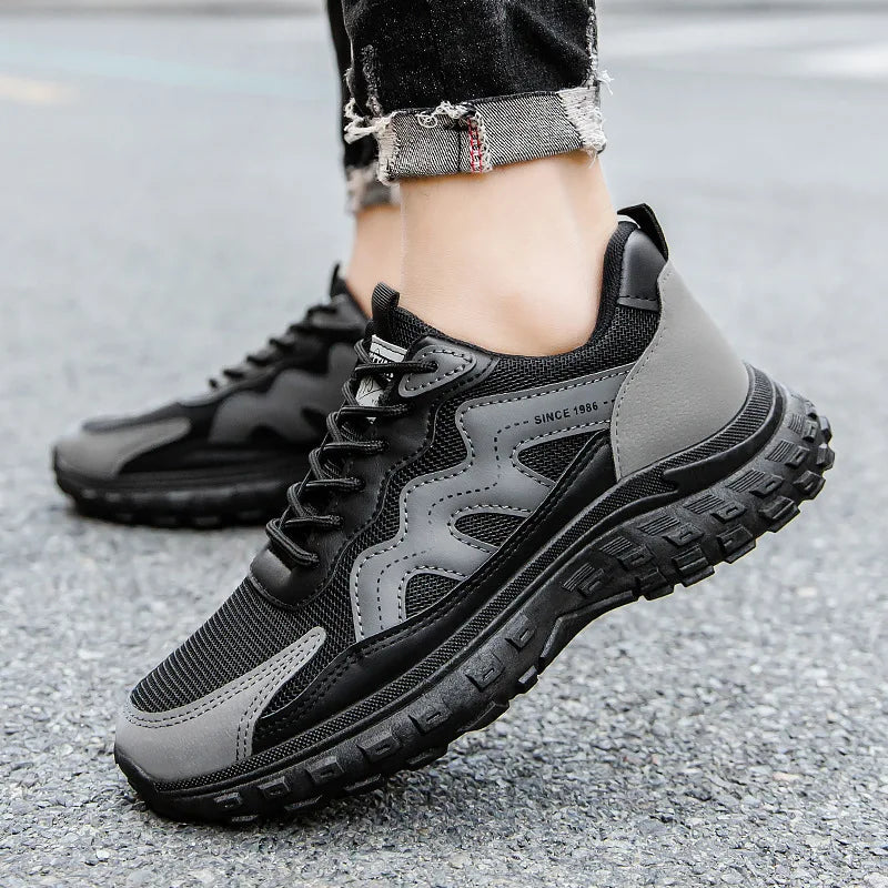 Hochwertige Herren-Sportschuhe aus Mesh, atmungsaktiv, dick, weich besohlte Anti-Rutsch-Sneakers in reiner Farbe, Sportschuhe