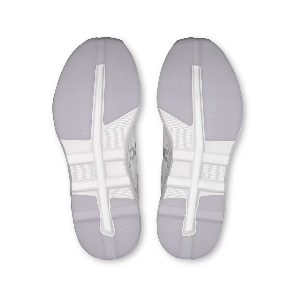 Sur la Lune de la zone nuageuse